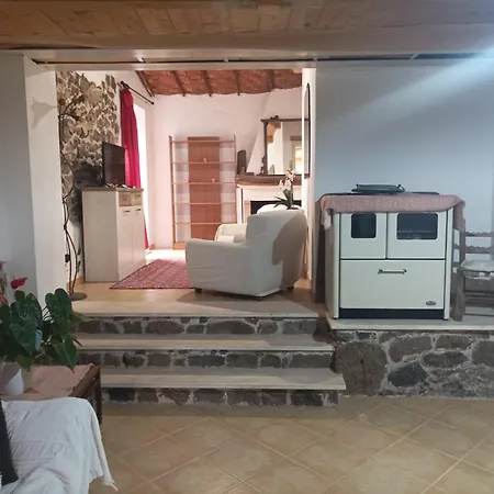 Domus Maria בית הארחה